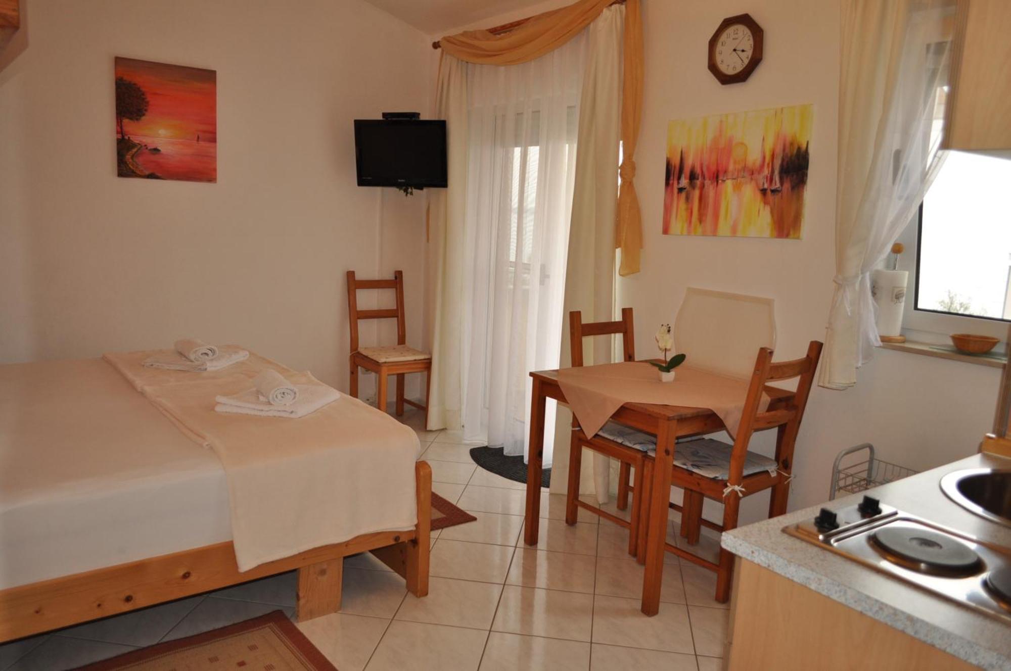 Studios Lav Privlaka  Kamer foto